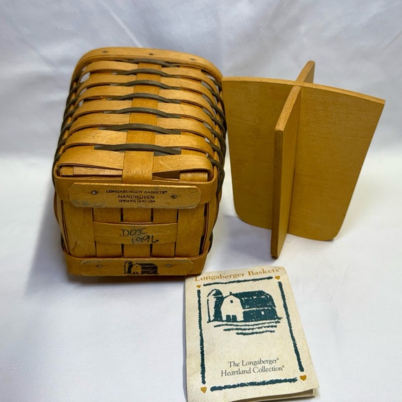 Longaberger 1996 Heartland Small Spoon Basket - Picture 4 of 5